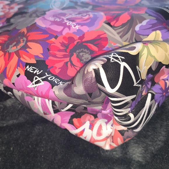 Steve Madden Pouch - Picture 9 of 11